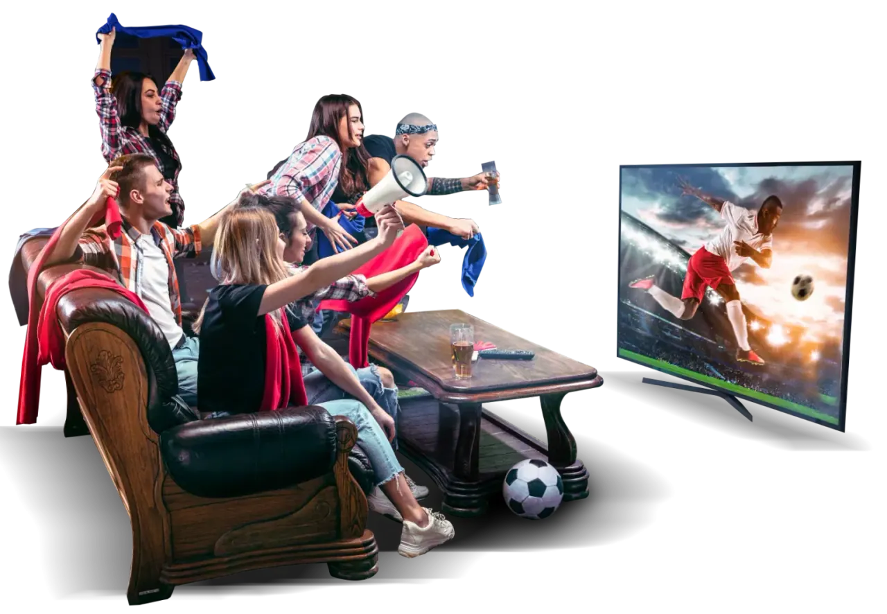 Amis devant un match à la télévision avec un abonnement IPTV Belgique